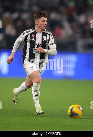 Turin, Italien. Dezember 2024. Francisco Conceicao von Juventus während des Spiels Coppa Italia im Allianz Stadium in Turin. Der Bildnachweis sollte lauten: Jonathan Moscrop/Sportimage Credit: Sportimage Ltd/Alamy Live News Stockfoto