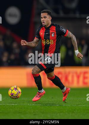 Bournemouth, Großbritannien. Dezember 2024. Bournemouth, England, 16. Dezember 2024: Justin Kluivert von Bournemouth während des Premier League-Fußballspiels zwischen Bournemouth und West Ham United im Vitality Stadium in Bournemouth, England. (David Horton/SPP) (David Horton/SPP) Credit: SPP Sport Press Photo. /Alamy Live News Stockfoto