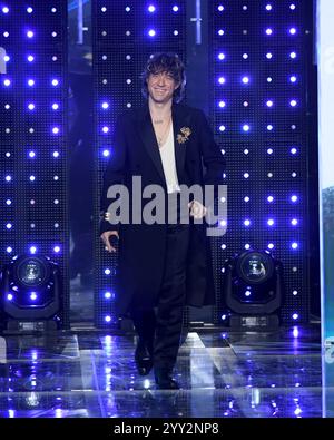 Sanremo, Italien. Dezember 2024. Sanremo, TV-Show „Sarà Sanremo“. Finale Sanremo Giovani 2025. Auf dem Foto: Irama Credit: Independent Photo Agency/Alamy Live News Stockfoto