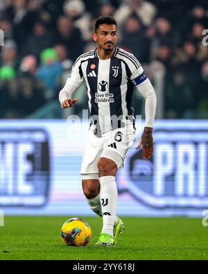 Turin, Italien. Dezember 2024. Danilo von Juventus während des Spiels der Serie A im Allianz-Stadion in Turin. Der Bildnachweis sollte lauten: Jonathan Moscrop/Sportimage Credit: Sportimage Ltd/Alamy Live News Stockfoto