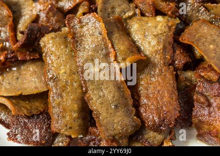 Geröstetes griechisches gegrilltes Gyro-Fleisch zum Verzehr Stockfoto