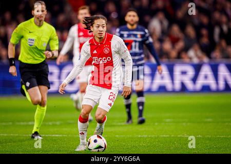 Amsterdam, Niederlande. Dezember 2024. AMSTERDAM, NIEDERLANDE - 19. DEZEMBER: Kian Fitz-Jim vom AFC Ajax spielt mit dem Ball während des niederländischen TOTO KNVB Cup-Spiels in der zweiten Runde zwischen AFC Ajax und SC Telstar am 19. Dezember 2024 in der Johan Cruijff Arena in Amsterdam. (Foto: Broer van den Boom/Orange Pictures) Credit: Orange Pics BV/Alamy Live News Stockfoto