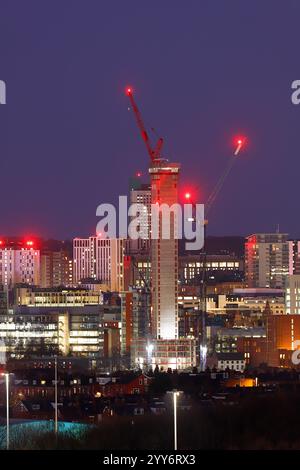 Sky Gardens/Midland Mills im Bau im Stadtzentrum von Leeds, West Yorkshire, Großbritannien Stockfoto