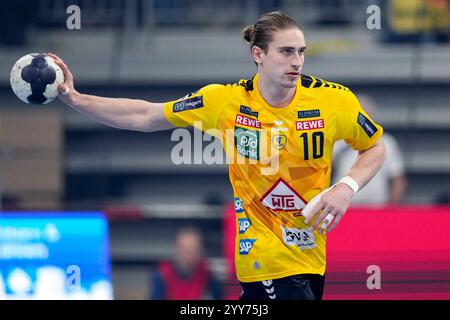 Heidelberg, Deutschland. Dezember 2024. JURI Knorr (RNL, 10), am Ball, Einzelbild, Einzelfoto, Aktion, 19.12.2024, Heidelberg (Deutschland), Handball, DHB-Pokal, Viertelfinale, Rhein-Neckar Löwen - ThSV Eisenach Credit: dpa/Alamy Live News Stockfoto