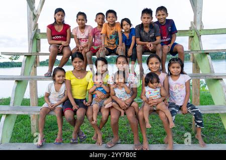 Gesichter Perus: Riberenos vom Amazonas Stockfoto