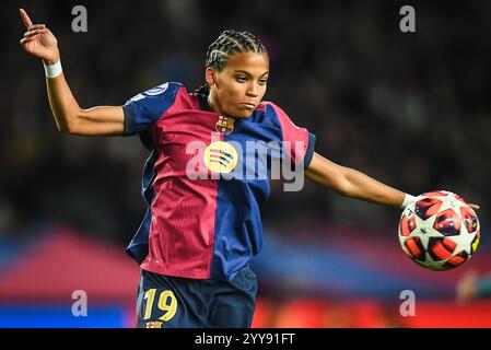 Vicky LOPEZ aus Barcelona während der UEFA Womenâ Champions League, Gruppe D, Fußballspiel zwischen dem FC Barcelona und Manchester City FC am 18. Dezember 2024 bei Estadi Olimpic Lluis Companys in Barcelona, Spanien Stockfoto