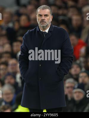 London, Großbritannien. Dezember 2024. Tottenham Hotspur gegen Manchester United - Viertelfinale - Carabao Cup - Tottenham Hotspur Stadium. Tottenham Manager Ange Postecoglou. Bildnachweis: Mark Pain/Alamy Live News Stockfoto