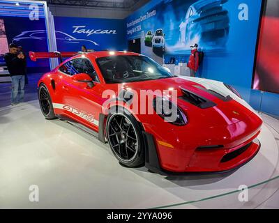 Toronto, ON, Kanada - 16. Februar 2024: Auto auf der Canadian International AutoShow 2024 vorgestellt Stockfoto