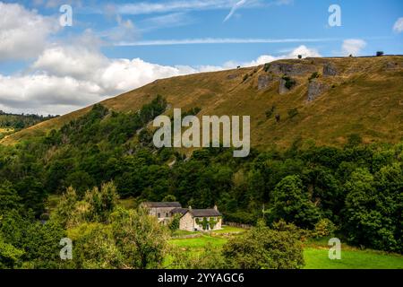 Ein malerisches britisches Landhaus im Peak District Stockfoto