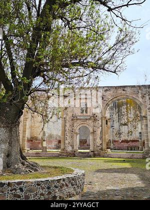 Zempoala, Hidalgo, Mexiko - 14. Februar 2024: Die magische mexikanische Stadt Zempoala im Bundesstaat Hidalgo mit Kulturtourismus ist die Hauptattraktion Stockfoto