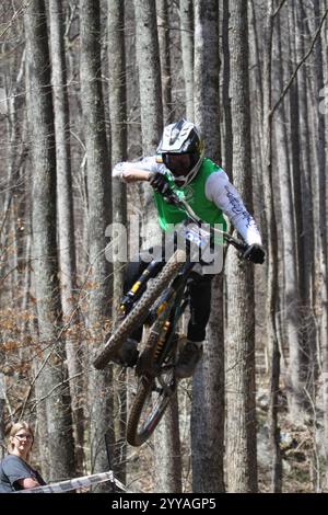 Tennessee National Windrock Downhill 2024 in Oliver Springs, Tennessee, USA, gesponsert von RedBull Stockfoto