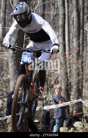 Tennessee National Windrock Downhill 2024 in Oliver Springs, Tennessee, USA, gesponsert von RedBull Stockfoto