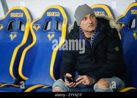 Marcantonio Bentegodi, Verona, Italien. Dezember 2024. Serie A Fußball, Hellas Verona gegen AC Milan; Maurizio Setti presidente Hellas Verona Credit: Action Plus Sports/Alamy Live News Stockfoto