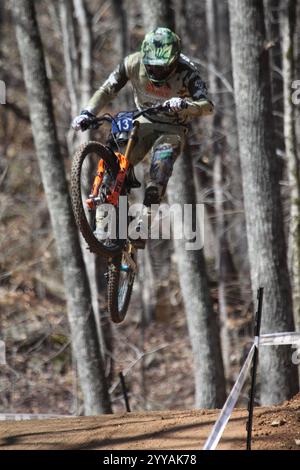 Tennessee National Windrock Downhill 2024 in Oliver Springs, Tennessee, USA, gesponsert von RedBull Stockfoto