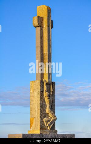 Ehemaliges Denkmal für die Gefallenen des Franco-Regimes, heute in Denkmal für die Gefallenen des Spanischen Bürgerkriegs umbenannt, in Santander Stockfoto