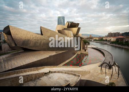 Bilbao Guggenheim Museum in Nordspanien, Juli 2023 Stockfoto
