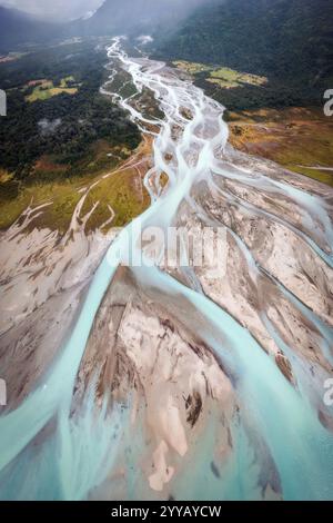 Glacier River Aerial Von Oben Nach Unten Stockfoto