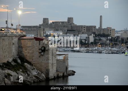 St. Luke's Hospital, Pietà Blick von Valletta, Malta, Europa Stockfoto