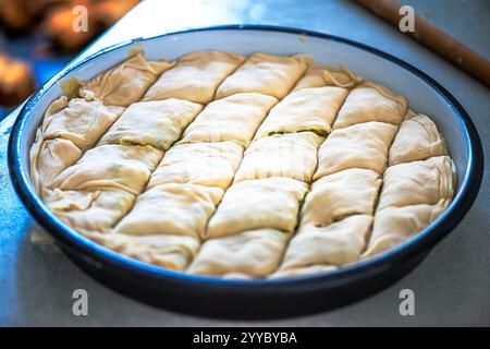 Hausgemachter Borek mit Butterglasur Stockfoto