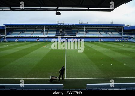 London, Großbritannien. November 2023. Eine allgemeine Ansicht der Matrade Loftus Road vor dem Sky Bet Championship Match Queens Park Rangers vs Preston North End an der Matrade Loftus Road, London, Vereinigtes Königreich, 21. Dezember 2024 (Foto: Izzy Poles/News Images) in London, Vereinigtes Königreich am 13.11.2023. (Foto: Izzy Poles/News Images/SIPA USA) Credit: SIPA USA/Alamy Live News Stockfoto