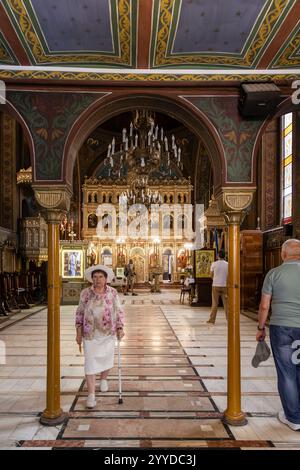 BRASOV (RUMÄNIEN) - Dormition der Mutter Gottes Kirche, Inneres Stockfoto