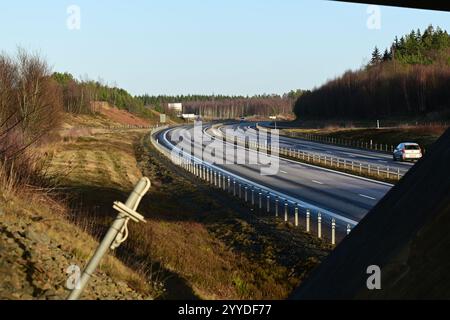 Skånes-Fagerhult, Skåne, Schweden. Dezember 2024. Autobahn E4. Stockfoto