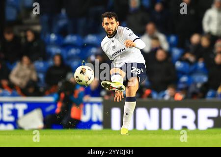 Ibrox Stadium, Glasgow, Großbritannien. Dezember 2024. Scottish Premiership Football, Rangers versus Dundee; Antonio Portales von Dundee Credit: Action Plus Sports/Alamy Live News Stockfoto