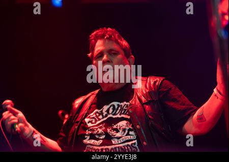 London, Vereinigtes Königreich. November 2024. Max Splodge eröffnet die Ska-Weihnachtsfeier im Electric Ballroom. Cristina Massei/Alamy Live News. Stockfoto