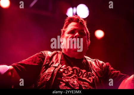 London, Vereinigtes Königreich. November 2024. Max Splodge eröffnet die Ska-Weihnachtsfeier im Electric Ballroom. Cristina Massei/Alamy Live News. Stockfoto