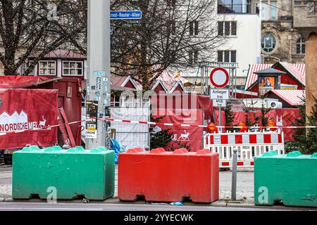 Sachsen-Anhalt Magdeburg Weihnachtsmarkt Auto Anschlag Tote Verletzte Gotteldienst Presseerklärungen, Rathaus Magdeburg Magdeburg, Weihnachtsmarkt, Rath Sachsen-Anhalt Deutschland *** Sachsen Anhalt Magdeburg Weihnachtsmarkt Autoangriff tot verletzte Göttin Service Presseerklärungen, Rathaus Magdeburg Magdeburg, Weihnachtsmarkt, Rath Sachsen Anhalt Deutschland Stockfoto