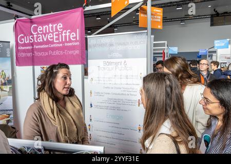 C) Denis TRASFI / MAXPPP - au Palais des Congrès de Massy - Salon de l'étudiant organisé par l'Etudiant et l'Agglomération Grand Paris Sud Stockfoto