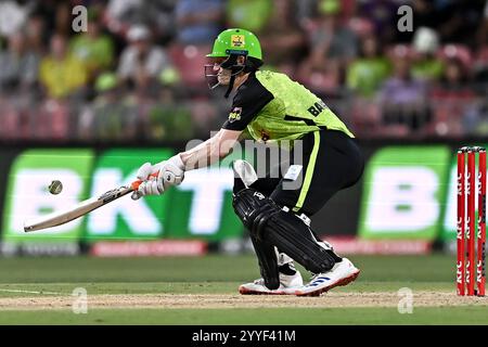 Sydney, Australien. Dezember 2024. Cameron Bancroft von Sydney Thunder schlägt während des Big Bash League Spiels zwischen Sydney Thunder und Sydney Sixers im ENGIE Stadium. Sydney Sixers gewinnen ihr Spiel in der Big Bash League gegen Sydney Thunder im ENGIE Stadium mit 5 Wickets. Sydney Thunder: 163/5 (20 Overs), Sydney Sixers 164/5 (20 Overs). (Foto: Ayush Kumar/SOPA Images/SIPA USA) Credit: SIPA USA/Alamy Live News Stockfoto