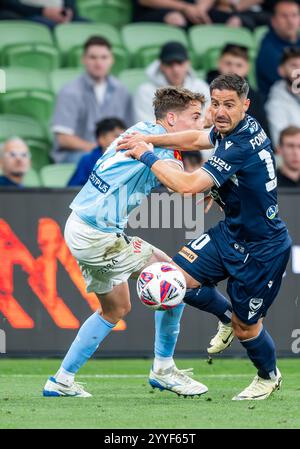 Melbourne, Australien. Dezember 2024. Bruno Fornaroli (Melbourne Victory) wurde während des A-Leagues Men Matches zwischen Melbourne Victory FC und Melbourne City FC im AAMI Park gesehen. Endergebnis Melbourne Sieg 1 - Melbourne City 1. (Foto: Olivier Rachon/SOPA Images/SIPA USA) Credit: SIPA USA/Alamy Live News Stockfoto