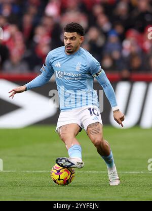 London, England, 21. Dezember 2024. Morgan Gibbs-White von Nottingham Forest während des Spiels der Premier League im Gtech Community Stadium in London. Der Bildnachweis sollte lauten: David Klein / Sportimage Stockfoto