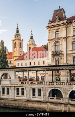 Ljubljana, Slowenien - 14. August 2024: Wunderschönes und charmantes Stadtzentrum von Ljubljana, der Hauptstadt Sloweniens Stockfoto