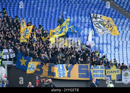 Stadio Olimpico, Rom, Italien. Dezember 2024. Fußball der Serie A; Roma versus Parma; Parmas Unterstützer Credit: Action Plus Sports/Alamy Live News Stockfoto