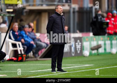 ROTTERDAM, 21-12-2024, Stadion Het Kasteel , Saison 2024 / 2025 , niederländischer Eredivisie Fußball zwischen Sparta Rotterdam und Ajax , Sparta Rotterdam Trainer Maurice Steijn Stockfoto