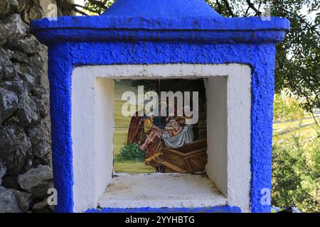 Einer der religiösen Schreine in Castillo de San Jose, Bergdorf Guadalest, Provinz Valencia, Spanien, Europa Stockfoto