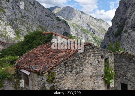 Bulnes, ein kleiner Vilage im Picos de Europa, Spanien Stockfoto