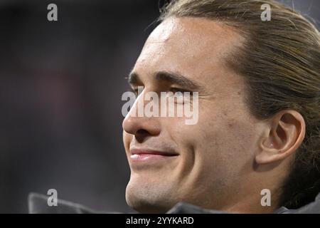 Tennisspieler Alexander Zverev zu Besuch bei einem Bundesliga-Spiel, Porträt, Allianz Arena, München, Bayern, Deutschland, Europa Stockfoto