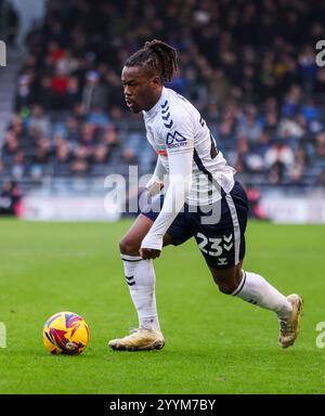 Brandon Thomas-Asante in Coventry City im Sky Bet Championship Match im Fratton Park, Portsmouth. Bilddatum: Samstag, 21. Dezember 2024. Stockfoto