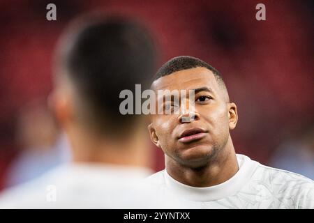 Bilbao, Espagne. Dezember 2024. Kylian MBAPPE von Real Madrid während der spanischen Meisterschaft La Liga Fußballspiel zwischen Athletic Club und Real Madrid am 4. Dezember 2024 im San Mames Stadion in Bilbao, Spanien - Foto Matthieu Mirville/DPPI Credit: DPPI Media/Alamy Live News Stockfoto