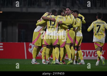 Weston McKennie aus Juventus feierte nach einem Tor während des italienischen Fußballspiels der Serie A zwischen AC Monza und Juventus FC am 22. Dezember 2025 im U-Power-Stadion in Monza, Italien Stockfoto