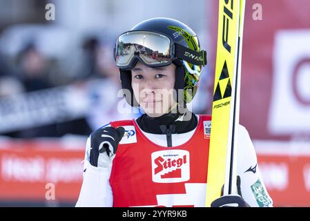 Ramsau. Änd. Dachstein, Österreich. Dezember 2024. RAMSAU. AM. DACHSTEIN, ÖSTERREICH - 21. DEZEMBER: Ryota Yamamoto aus Japan während der FIS World Cup Nordic Combined Ramsau Männer - Individual Gundersen HS96/10km Ramsau am Dachstein am 21. Dezember 2024 in Ramsau. Am. Dachstein, .241221 SEPA 12 151 - 20241222 PD10116 Credit: APA-PictureDesk/Alamy Live News Stockfoto