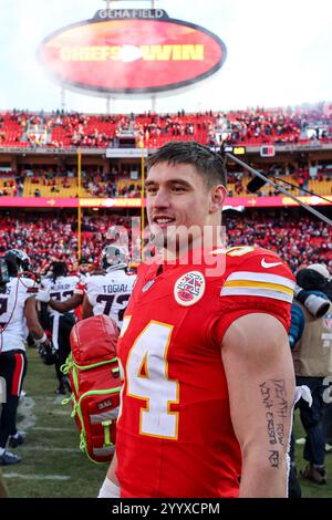 Kansas City, MO, USA. Dezember 2024. Leo Chenal (54), nachdem die Chiefs die Houston Texans 27-19 im GEHA Field im Arrowhead Stadium in Kansas City besiegten. David Smith/CSM/Alamy Live News Stockfoto