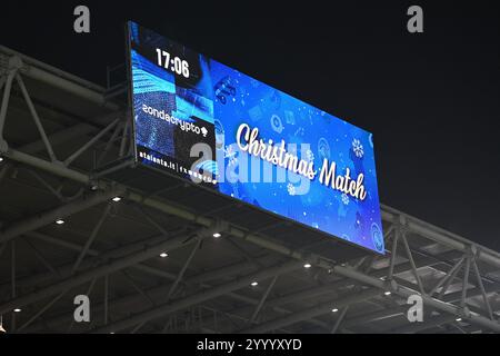 Bergamo, Italien. Dezember 2024. Weihnachtsspiel im Gewiss Stadium Bergamo zwischen Atalanta BC und Empoli FC während des Spiels Atalanta BC gegen Empoli FC, italienisches Fußballspiel der Serie A in Bergamo, Italien, 22. Dezember 2024 Credit: Independent Photo Agency/Alamy Live News Stockfoto