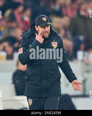 Sebastian Hoeness, VFB-Cheftrainer, im Spiel VFB STUTTGART - FC BAYERN MÜNCHEN am 28. Februar 2025 in Stuttgart. Saison 2024/2025, 1.Bundesliga, FCB, München, Spieltag 24, 24.Spieltag Fotograf: Peter Schatz - DFL-VORSCHRIFTEN VERBIETEN JEDE VERWENDUNG VON FOTOGRAFIEN als BILDSEQUENZEN und/oder QUASI-VIDEO - Stockfoto