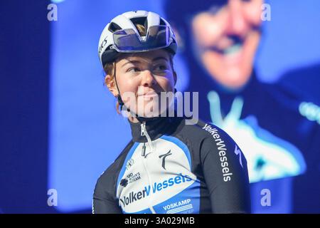 Ninove, Belgien. März 2025. NINOVE, BELGIEN - 1. MÄRZ: Lonneke Uneken während der Omloop Het Nieuwsblad am 1. März 2025 in Ninove, Belgien (Foto: Sportfoto/Orange Pictures) Credit: Orange Pics BV/Alamy Live News Stockfoto