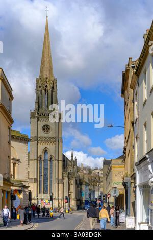 Bath, Somerset - England. Die Kirche St. Michaels in der Broad Street in der schönen Stadt Bath, Somerset. Stockfoto