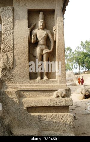 Fünf Rathas Pancha Rathas Tempel, erbaut im 7. Jahrhundert, Mahabalipuram Mamallapuram, Tamil Nadu, Indien, Asien Stockfoto
